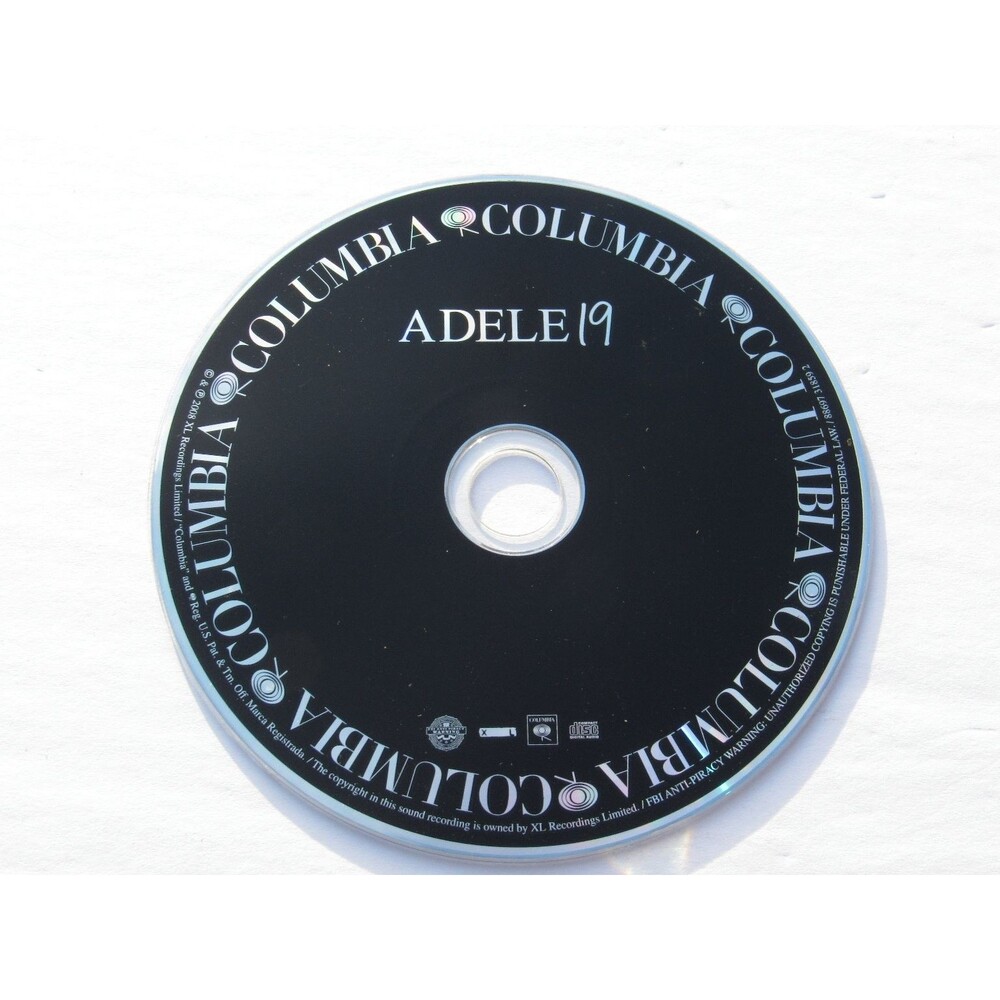 Adele – 19 CD 2008 Pop Soul R&B Columbia XL Recordings Debut‎ Album